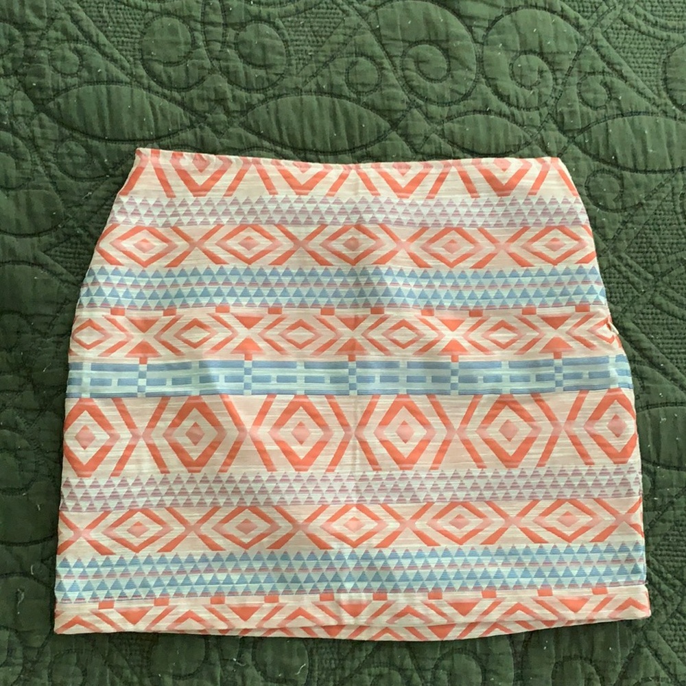 Forever 21 contemporary Aztec print skirt